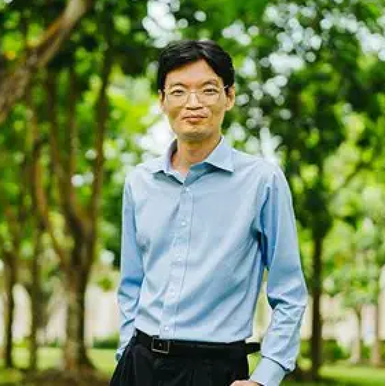 Professor Hung-Hsiang Wong